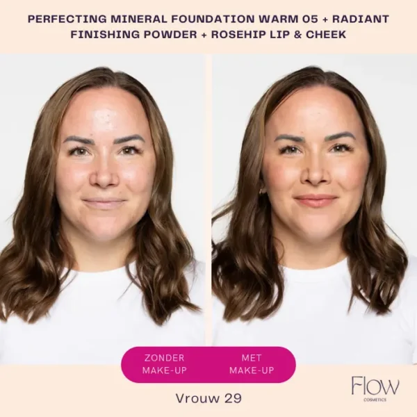 Makeup-model3 Flow Cosmetics - Perfecting Mineral Foundation - Warm 05 - Afbeelding 3